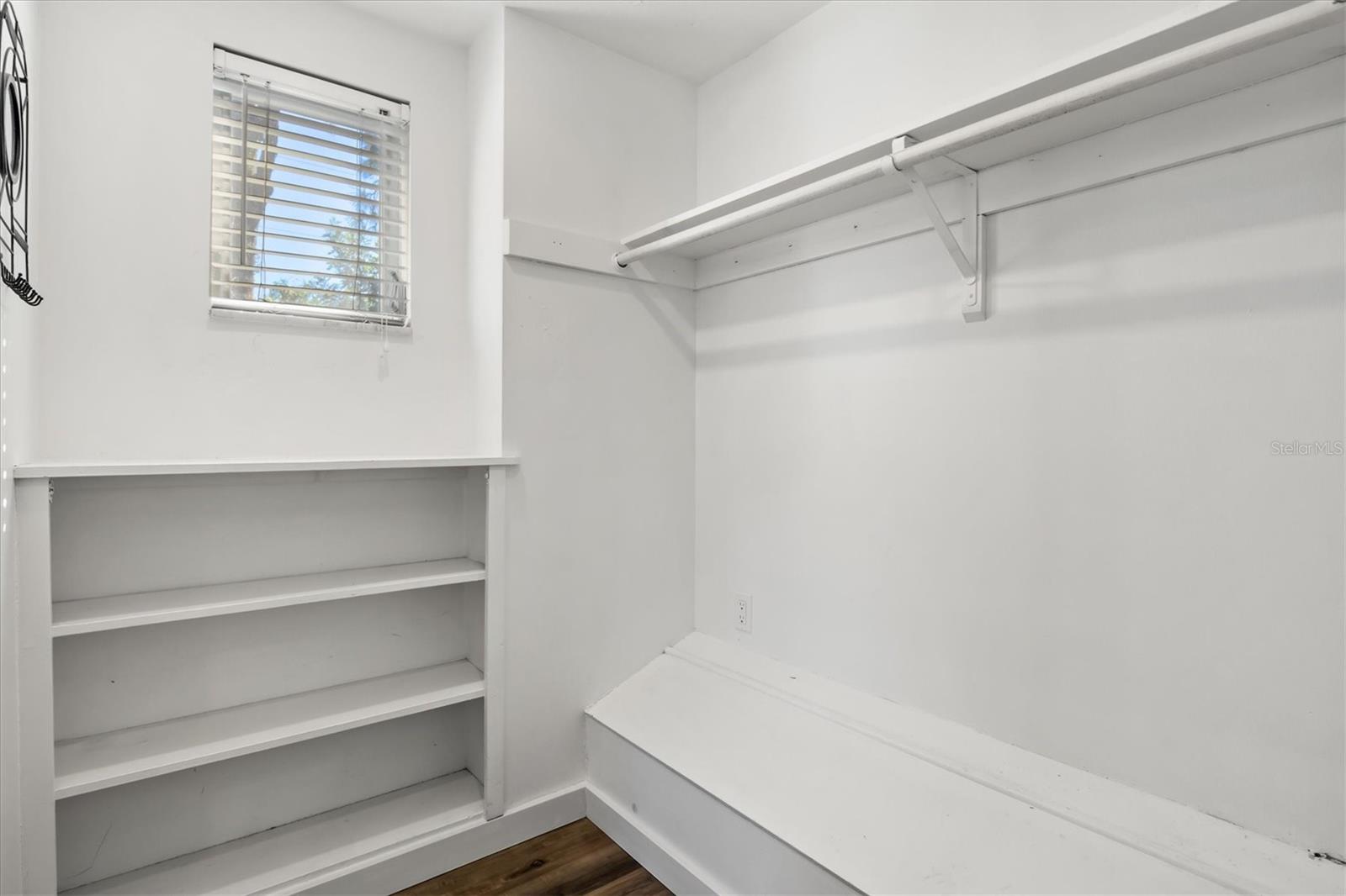 SUNSET BEACH - Residential