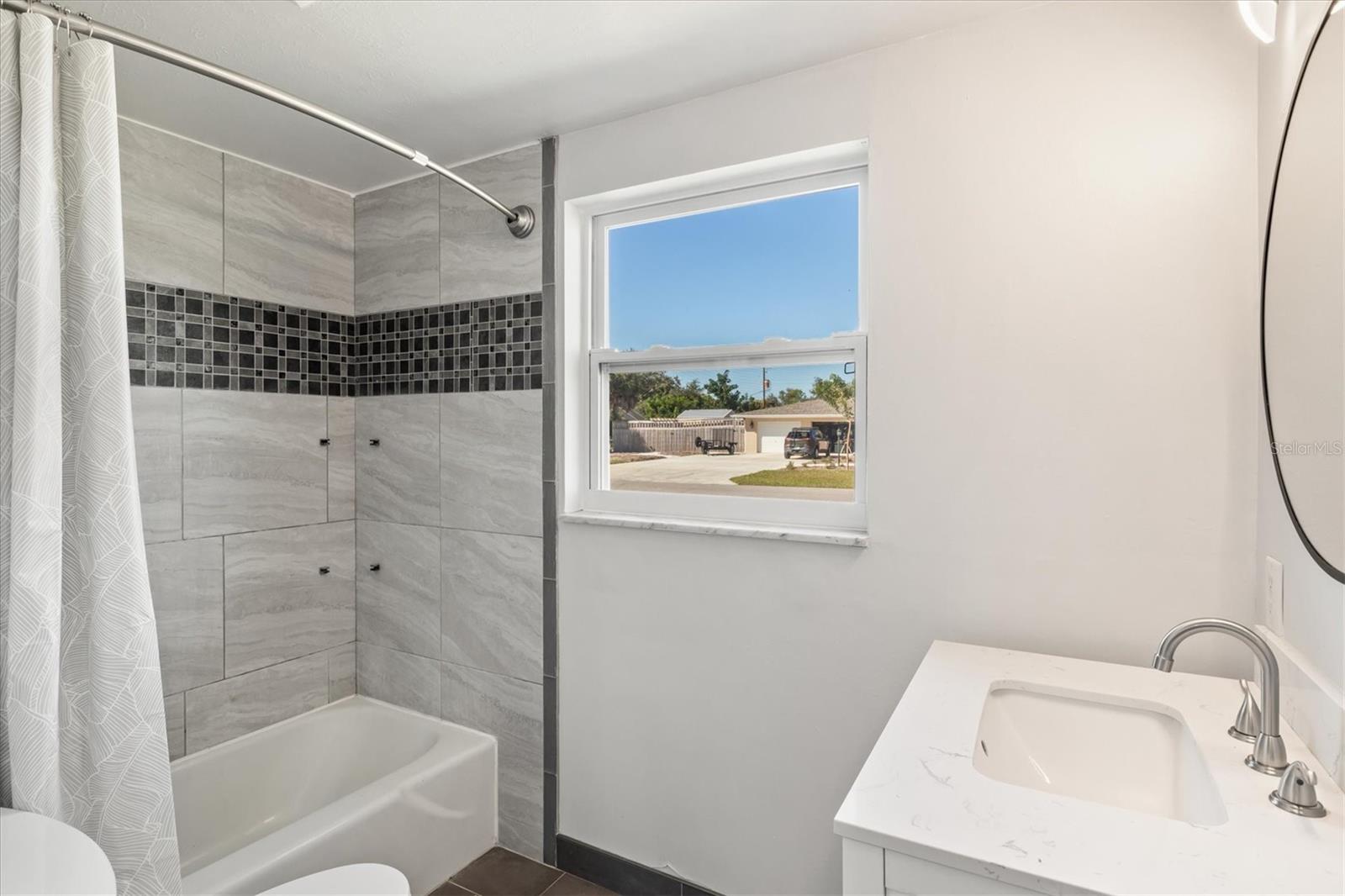 SUNSET BEACH - Residential