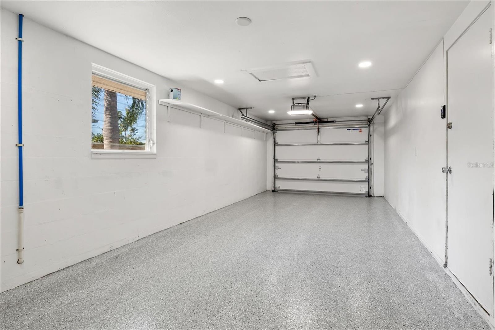 SUNSET BEACH - Residential