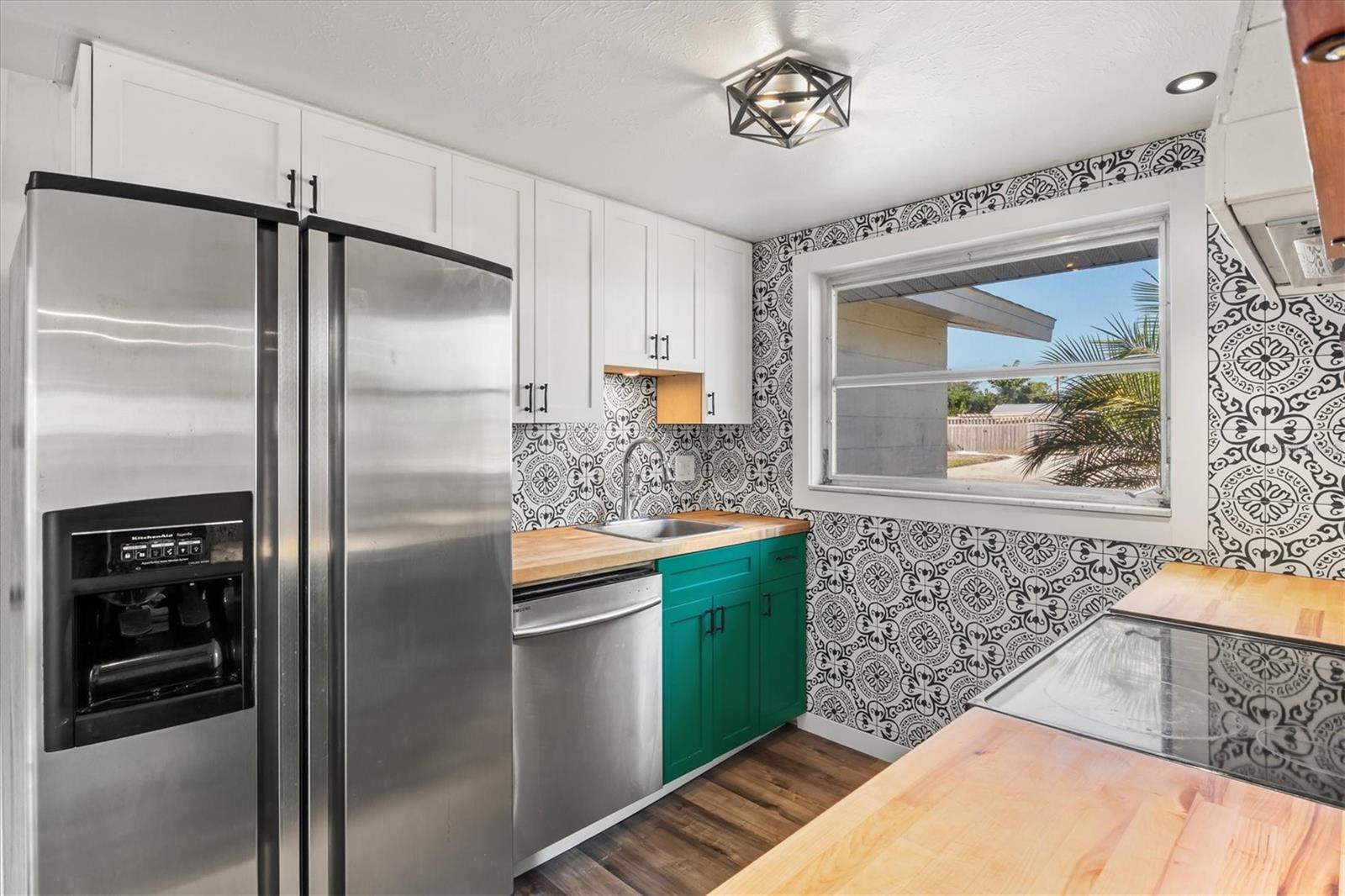 SUNSET BEACH - Residential