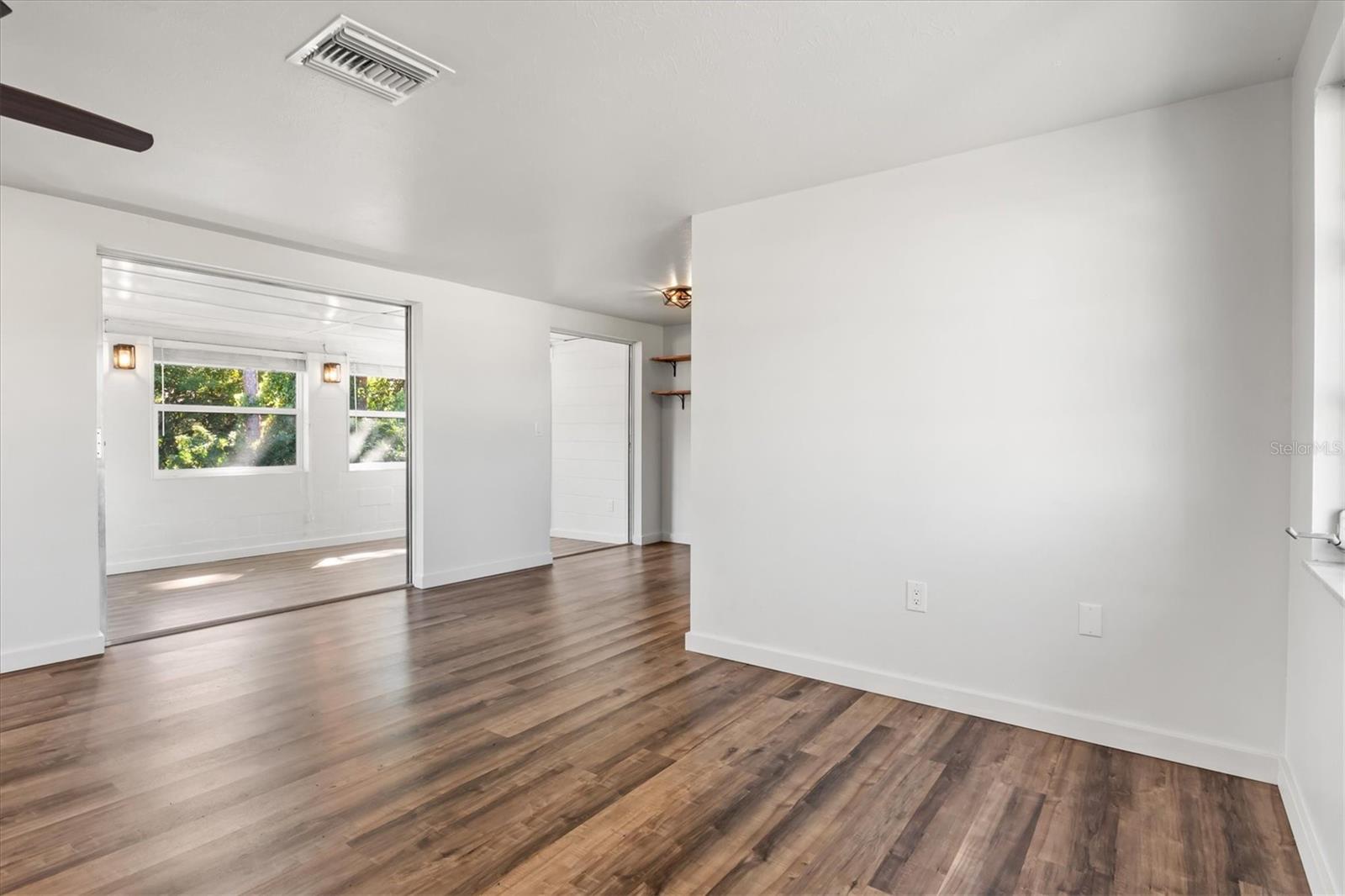 SUNSET BEACH - Residential