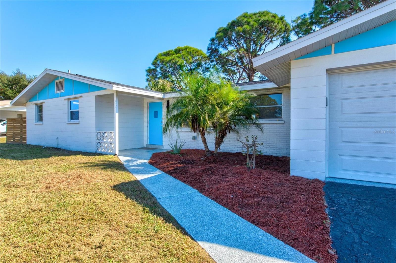 SUNSET BEACH - Residential