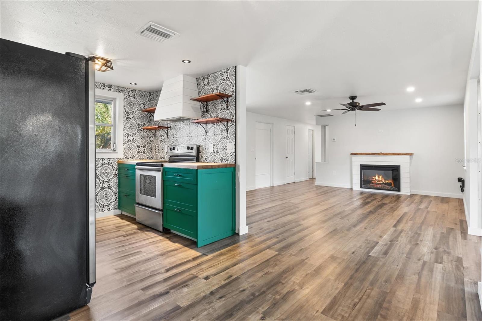 SUNSET BEACH - Residential