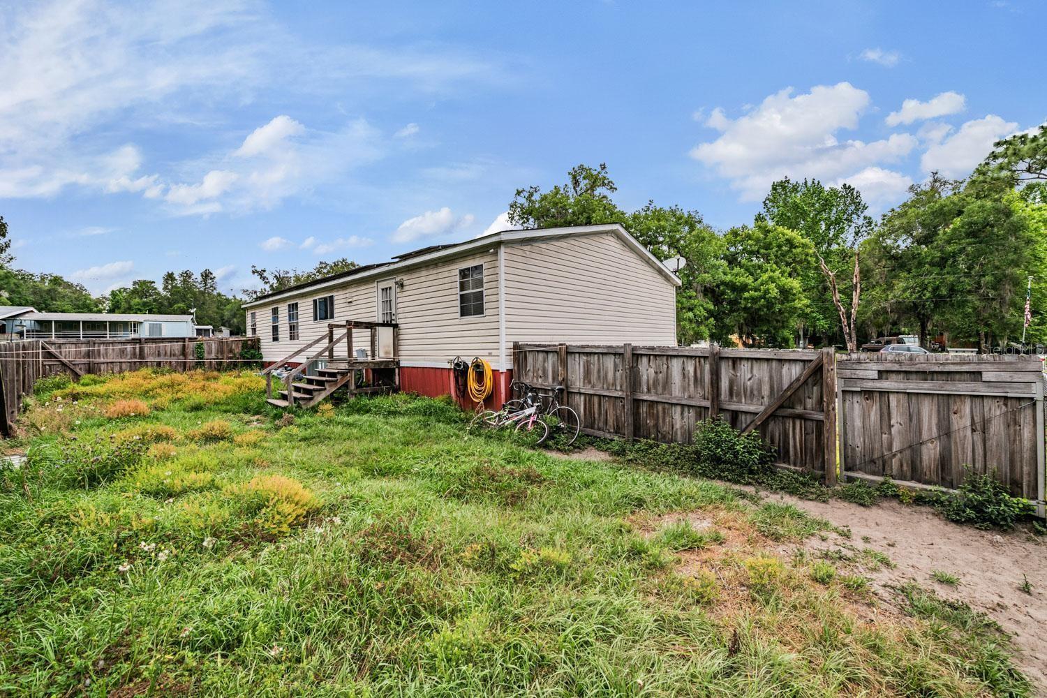 GOLDEN VILLAGE - Residential