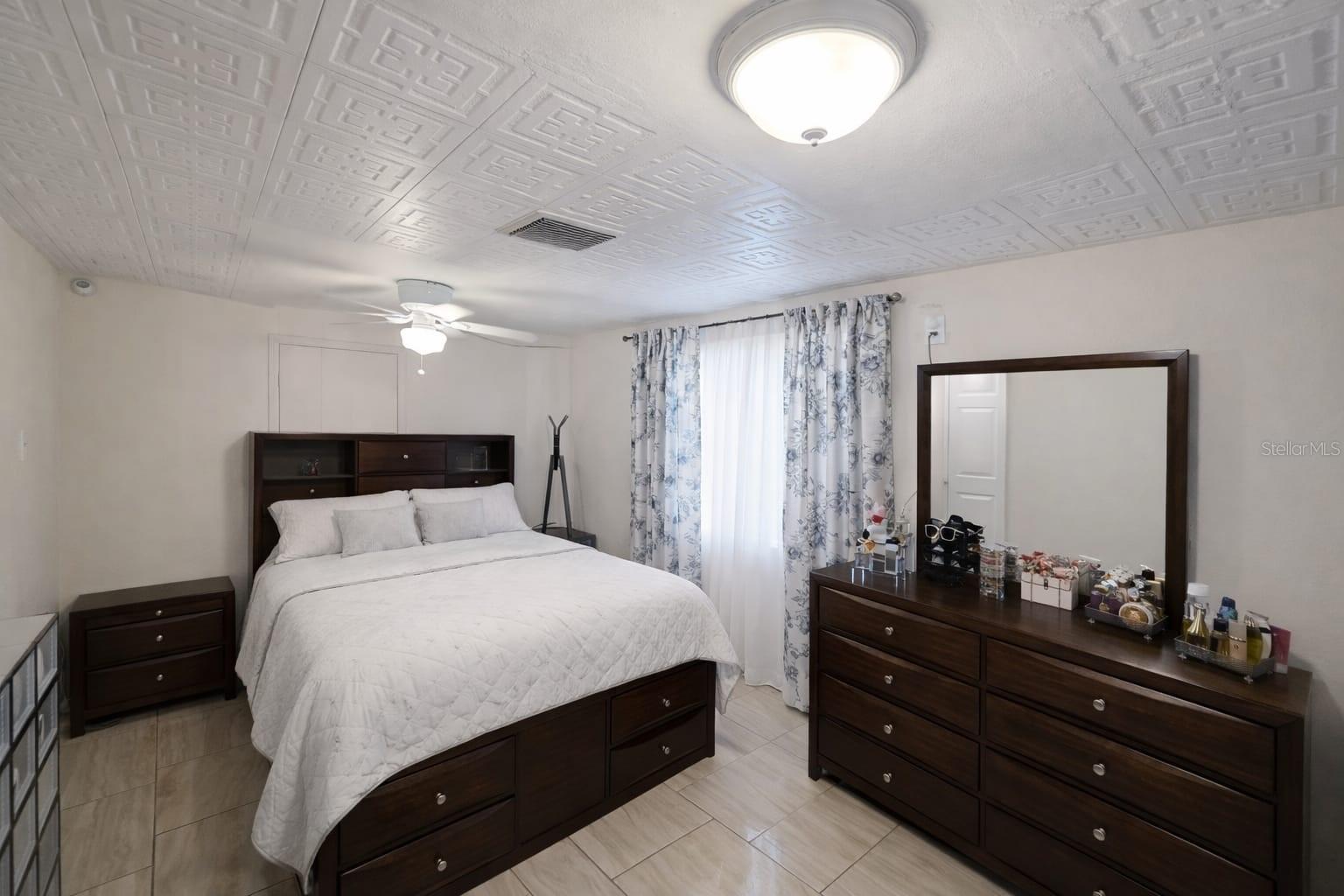 ORIOLE - Residential