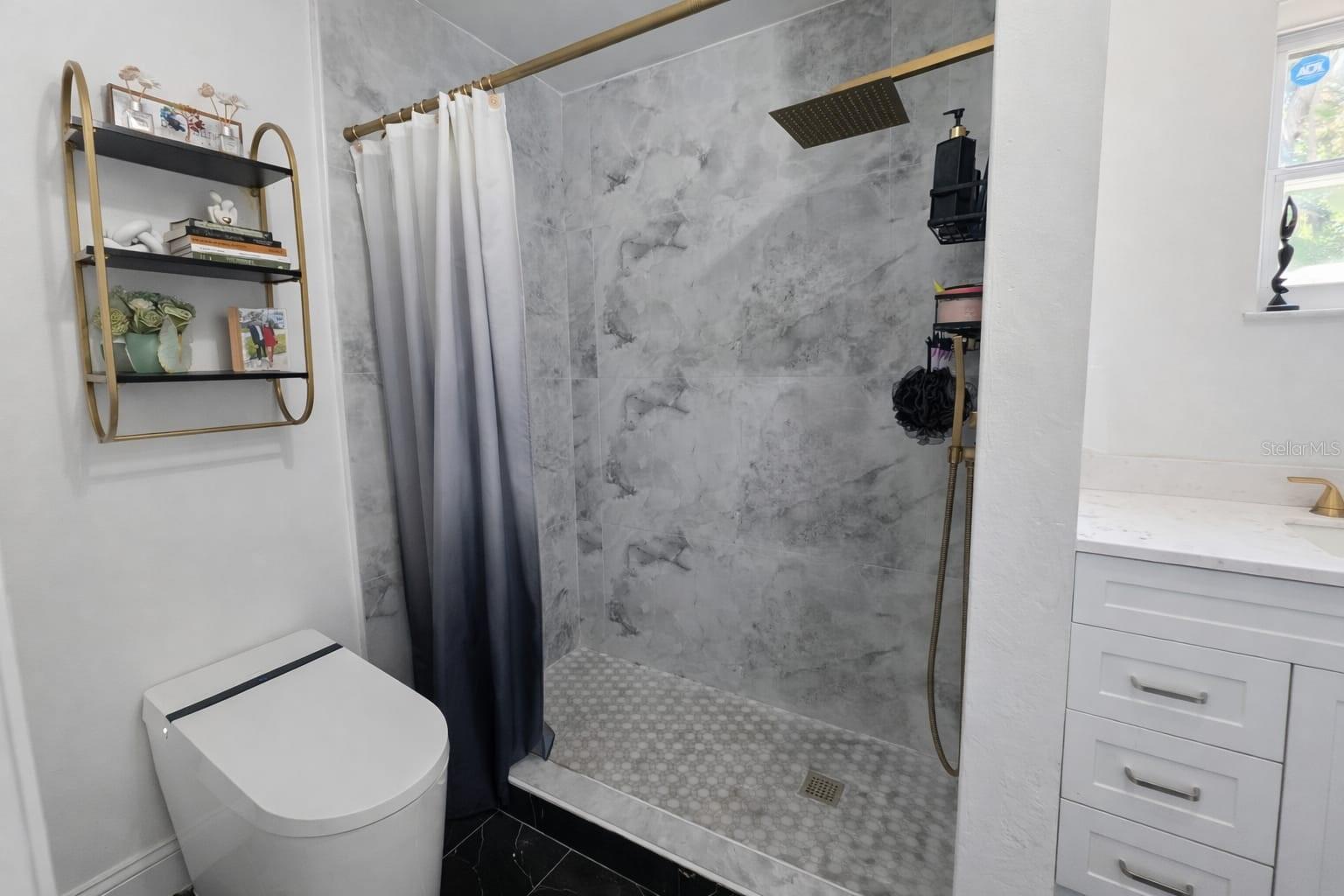 ORIOLE - Residential