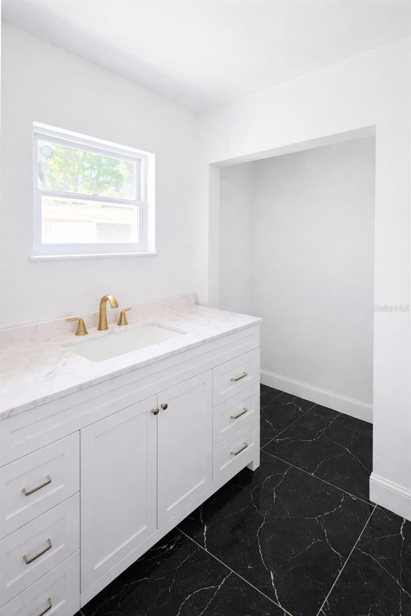 ORIOLE - Residential