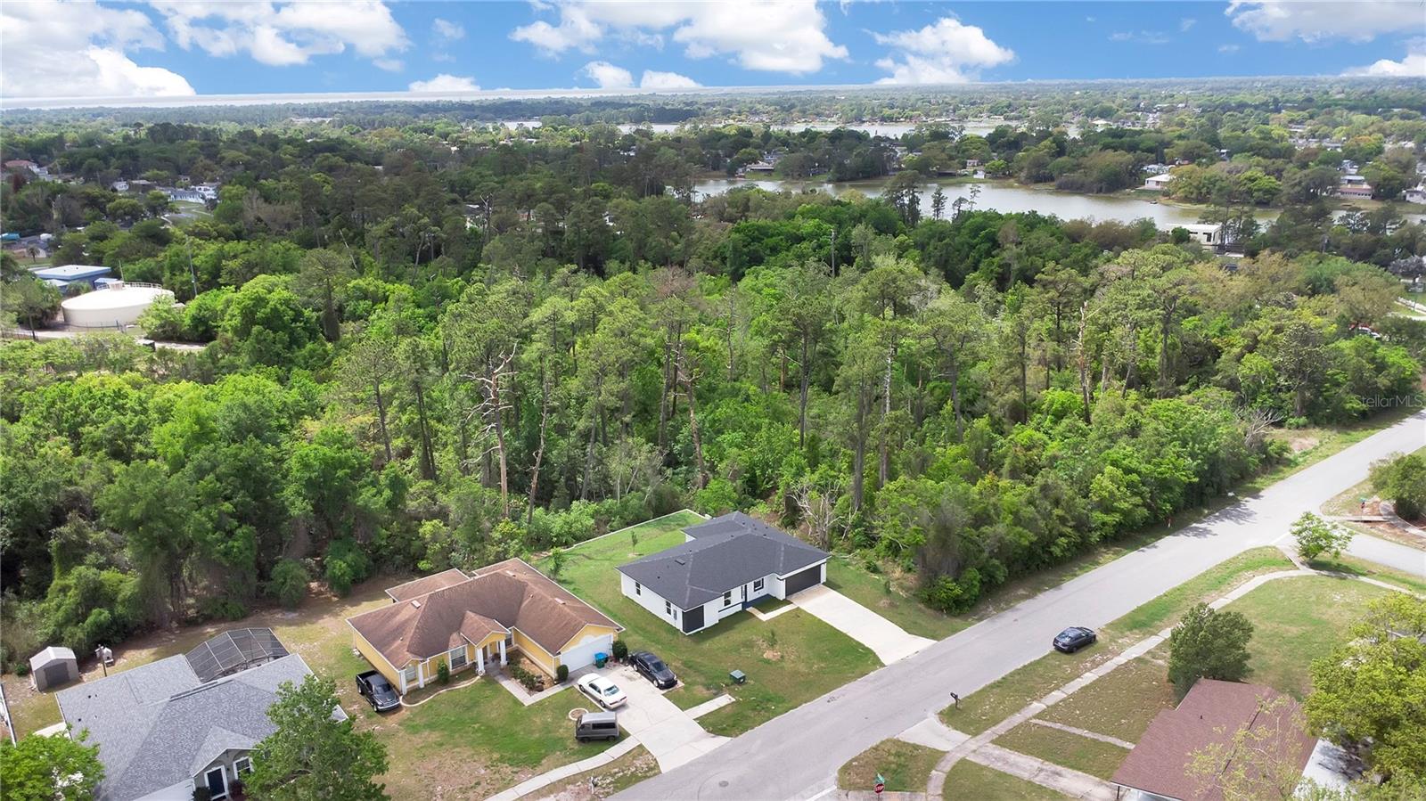 DELTONA LAKES UNIT 30 - Residential