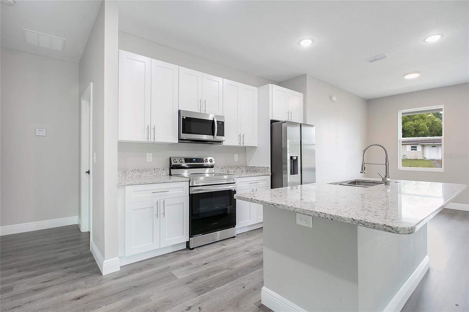 DELTONA LAKES UNIT 30 - Residential