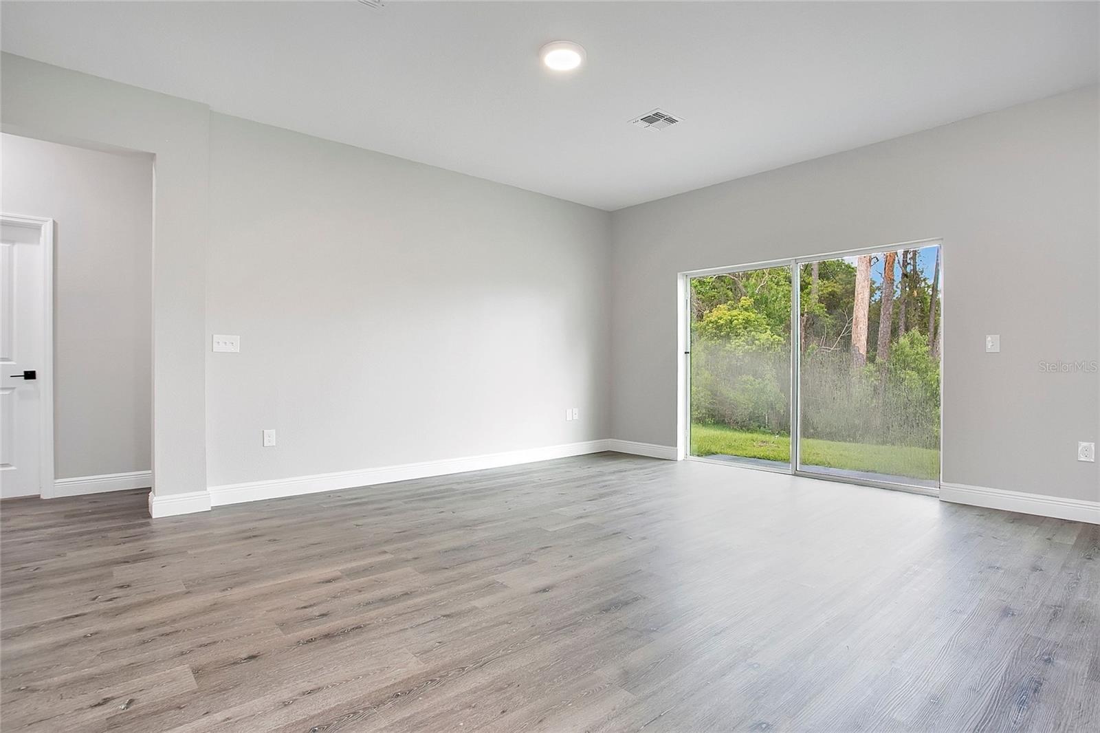 DELTONA LAKES UNIT 30 - Residential