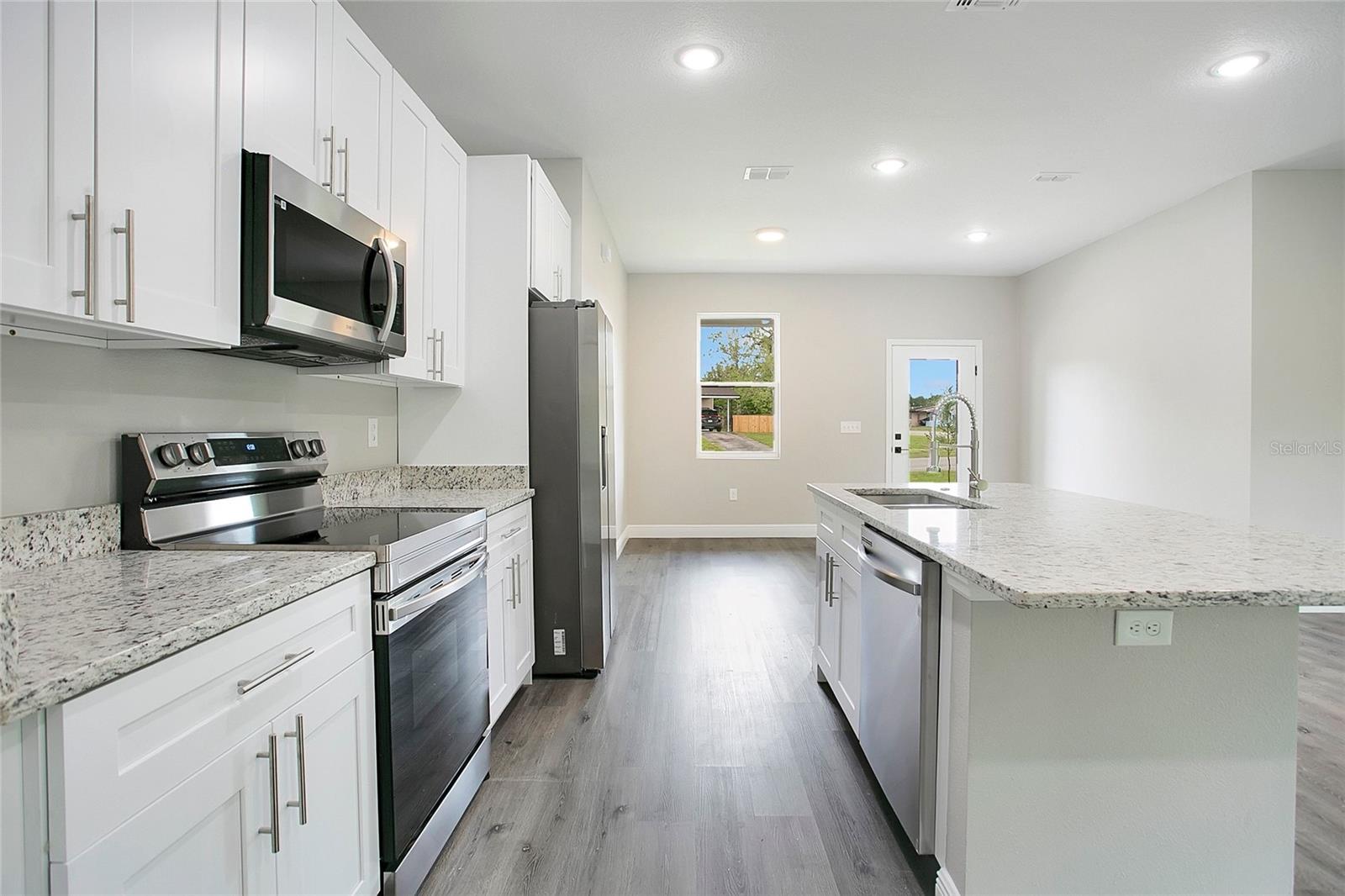 DELTONA LAKES UNIT 30 - Residential