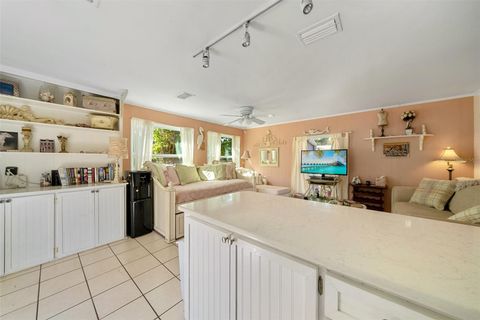 A home in LONGBOAT KEY