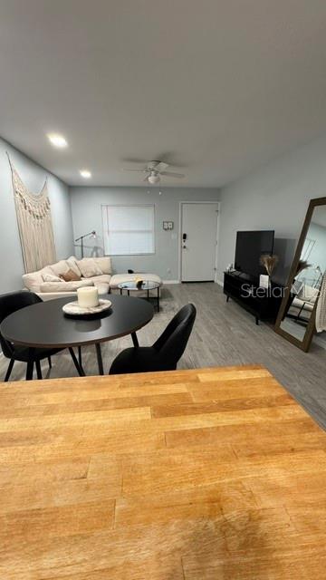 2808 W AZEELE 103