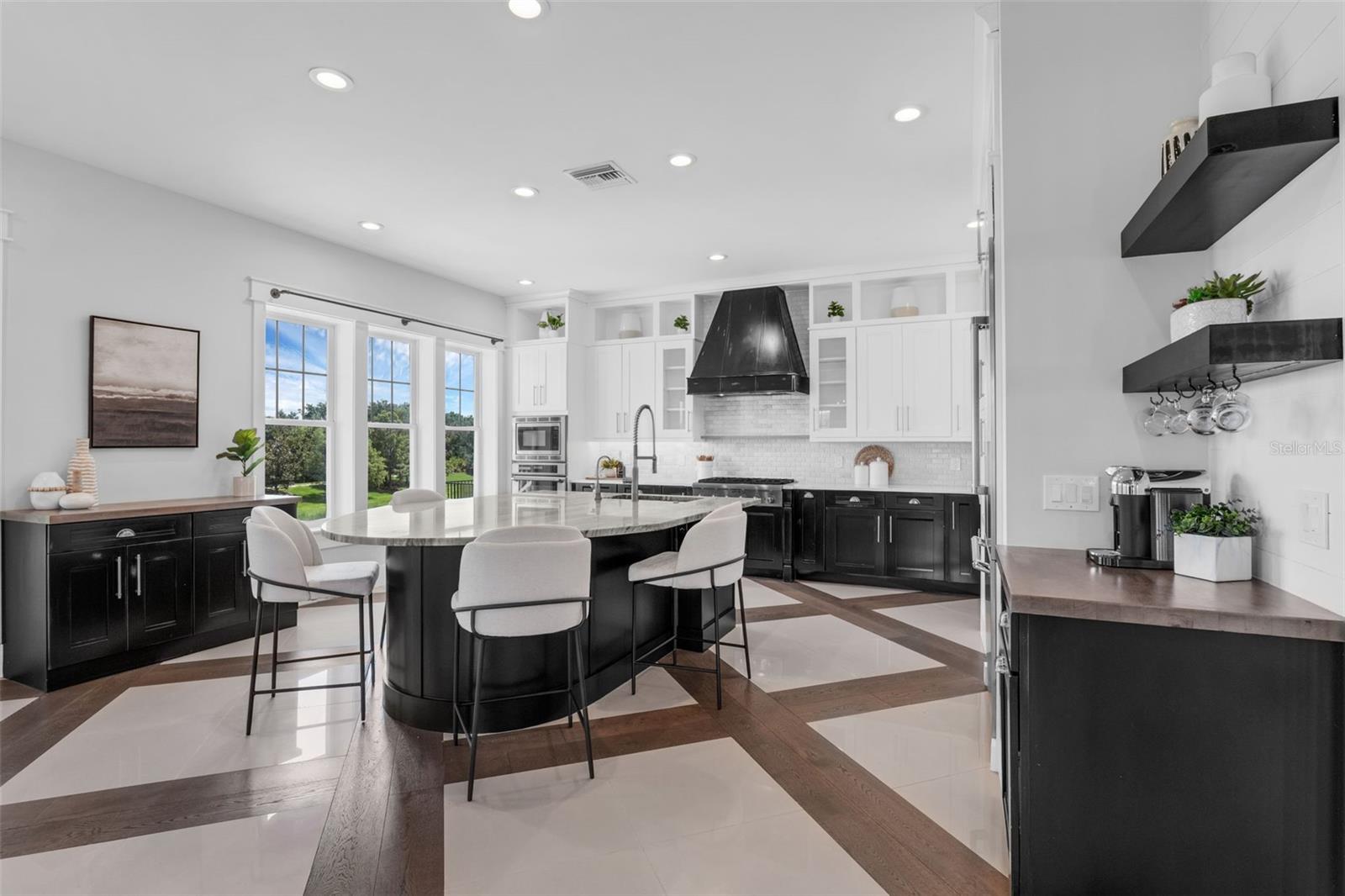 OAKLAND PARK - Residential