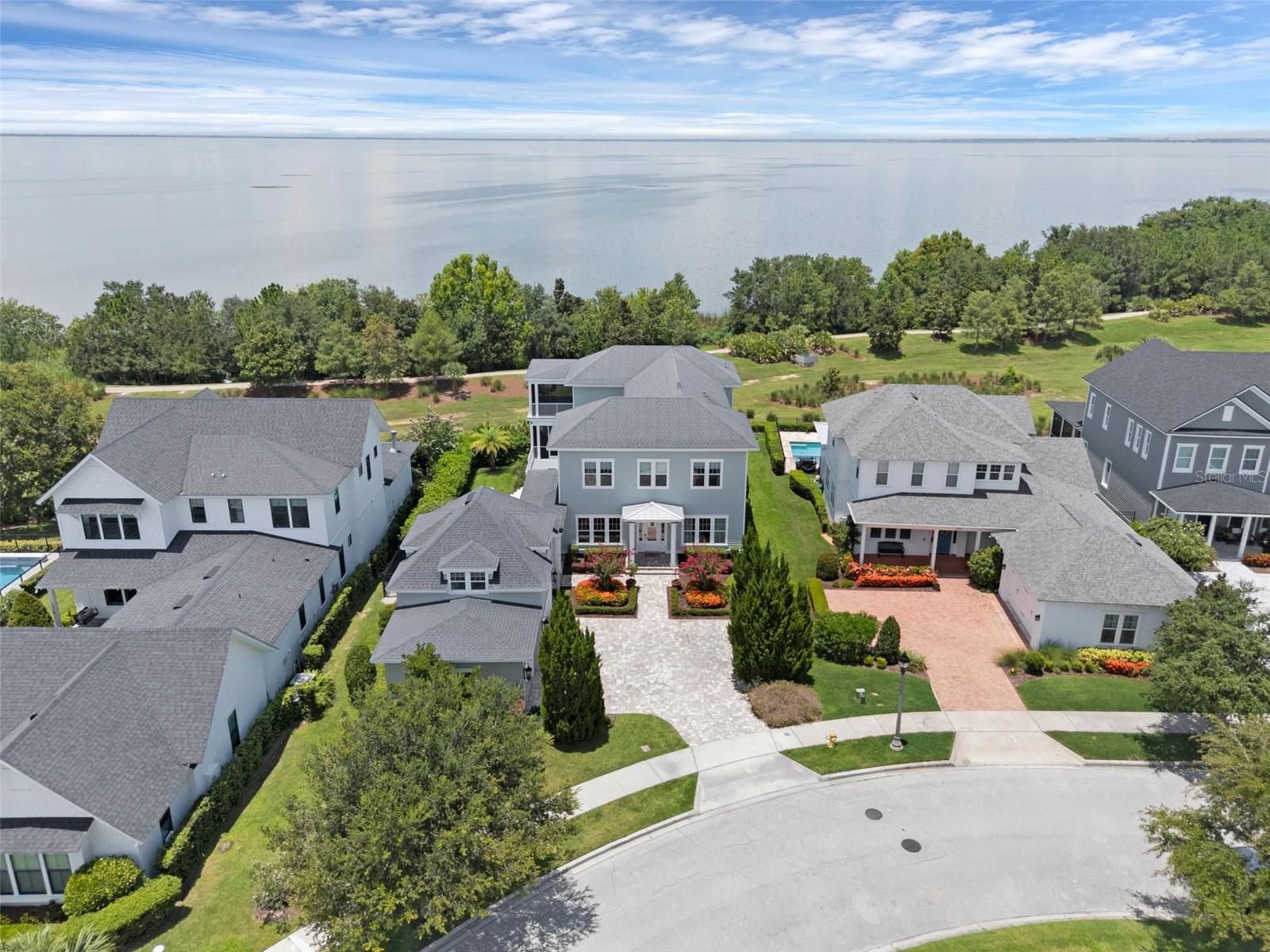OAKLAND PARK - Residential