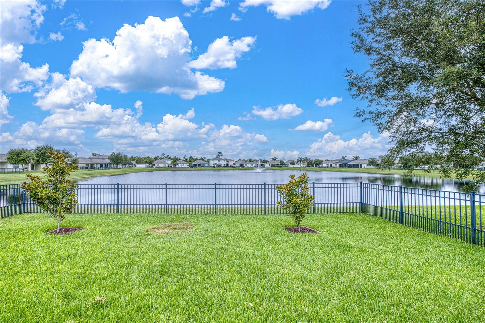 548 ARMOYAN WAY