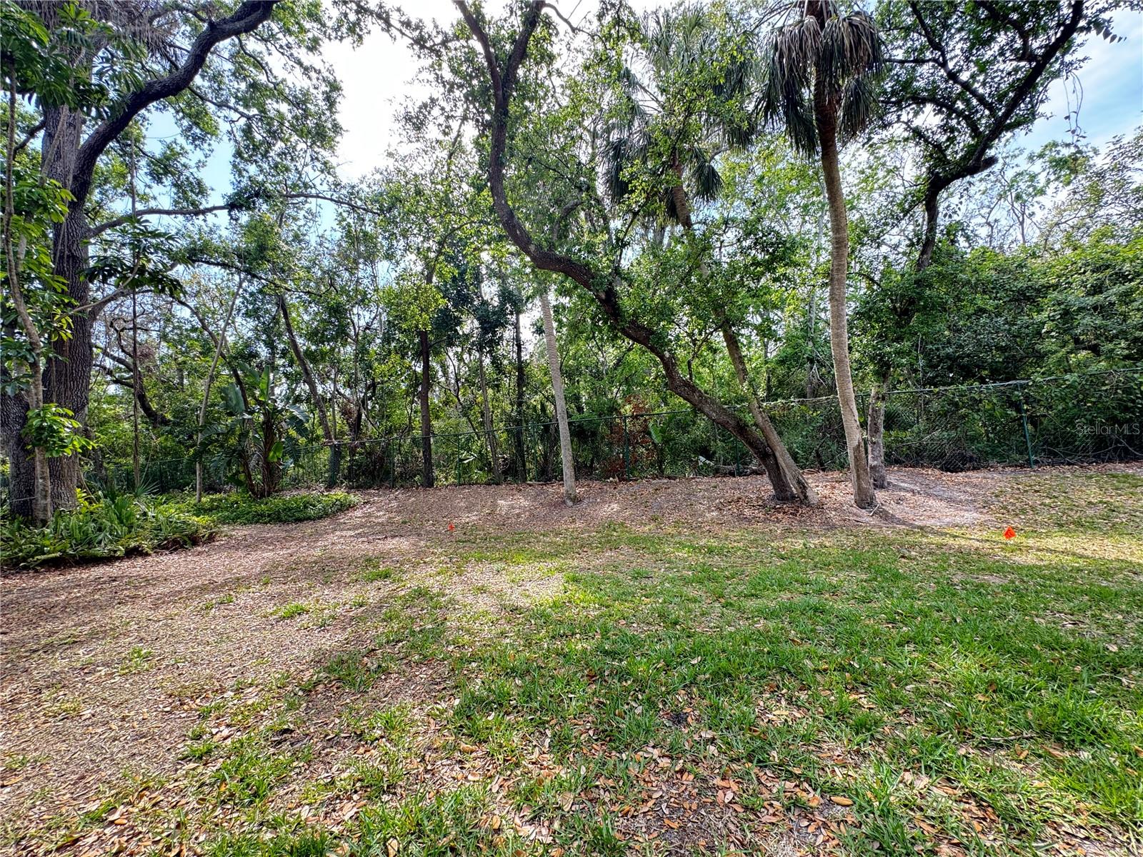 GARDEN LAKES VILLAGE SEC 3 - Residential