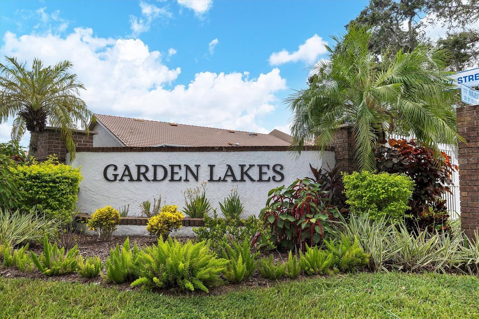 GARDEN LAKES VILLAGE SEC 3 - Residential