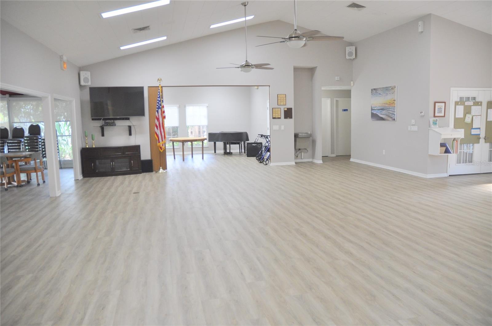 GARDEN LAKES VILLAGE SEC 3 - Residential
