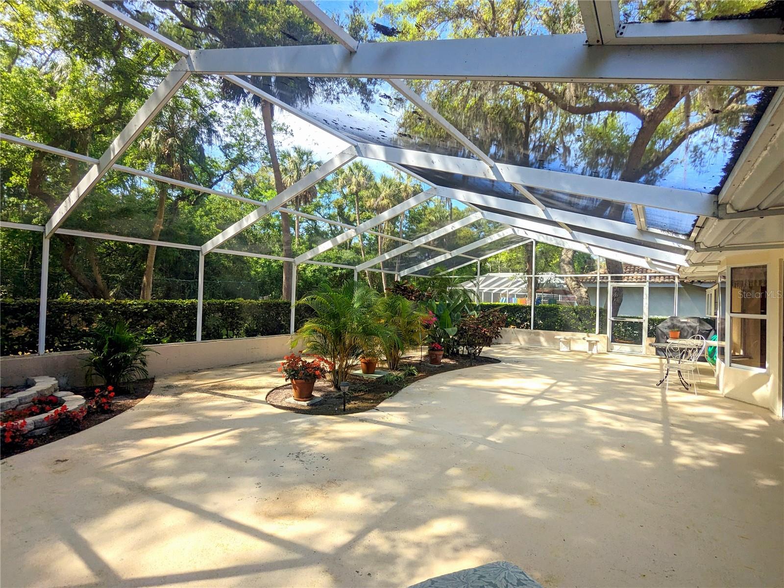 GARDEN LAKES VILLAGE SEC 3 - Residential