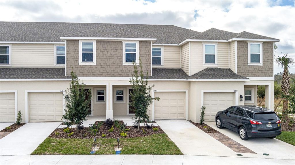 Photo of 11787 Glenside Terrace, Palmetto, FL 34221 (MLS # A4681420)