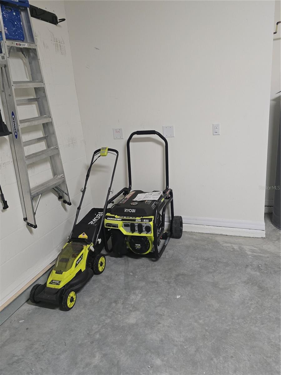 LANDING PH 1 - Residential Lease