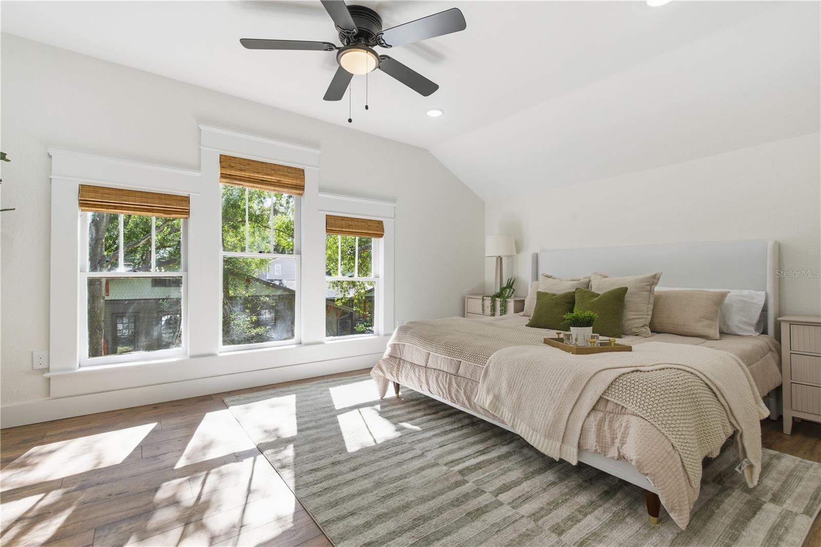 SUWANEE HEIGHTS - Residential