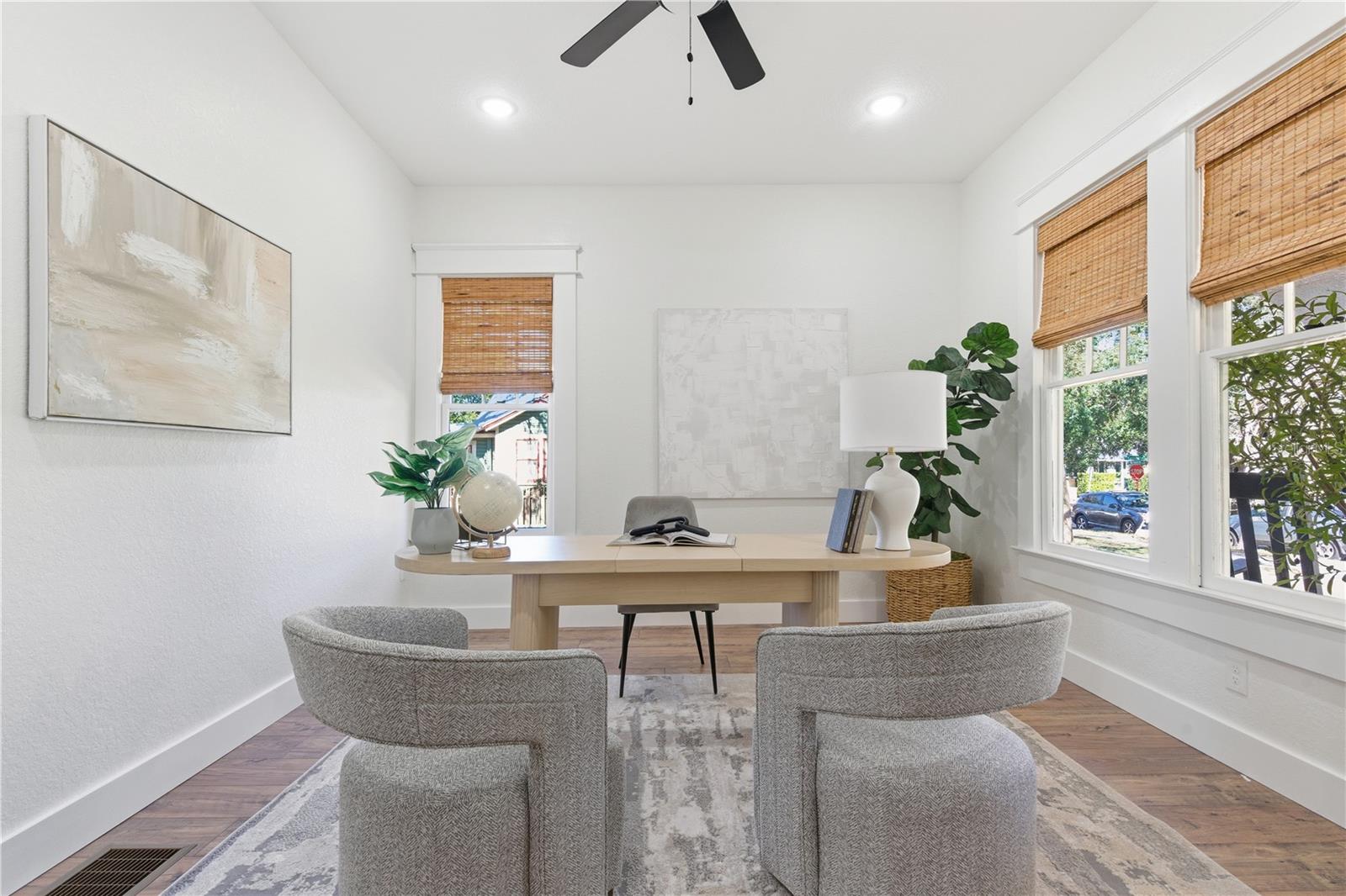 SUWANEE HEIGHTS - Residential