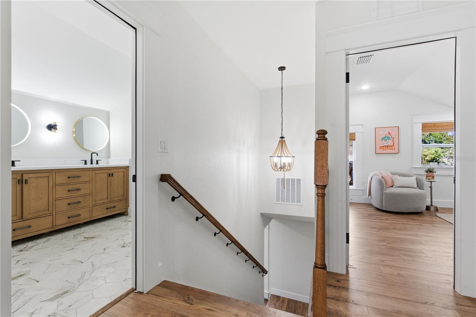 SUWANEE HEIGHTS - Residential