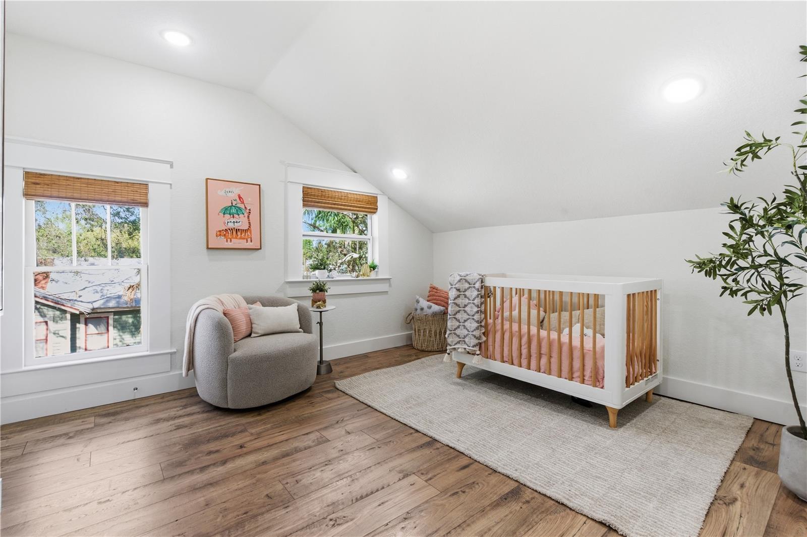 SUWANEE HEIGHTS - Residential