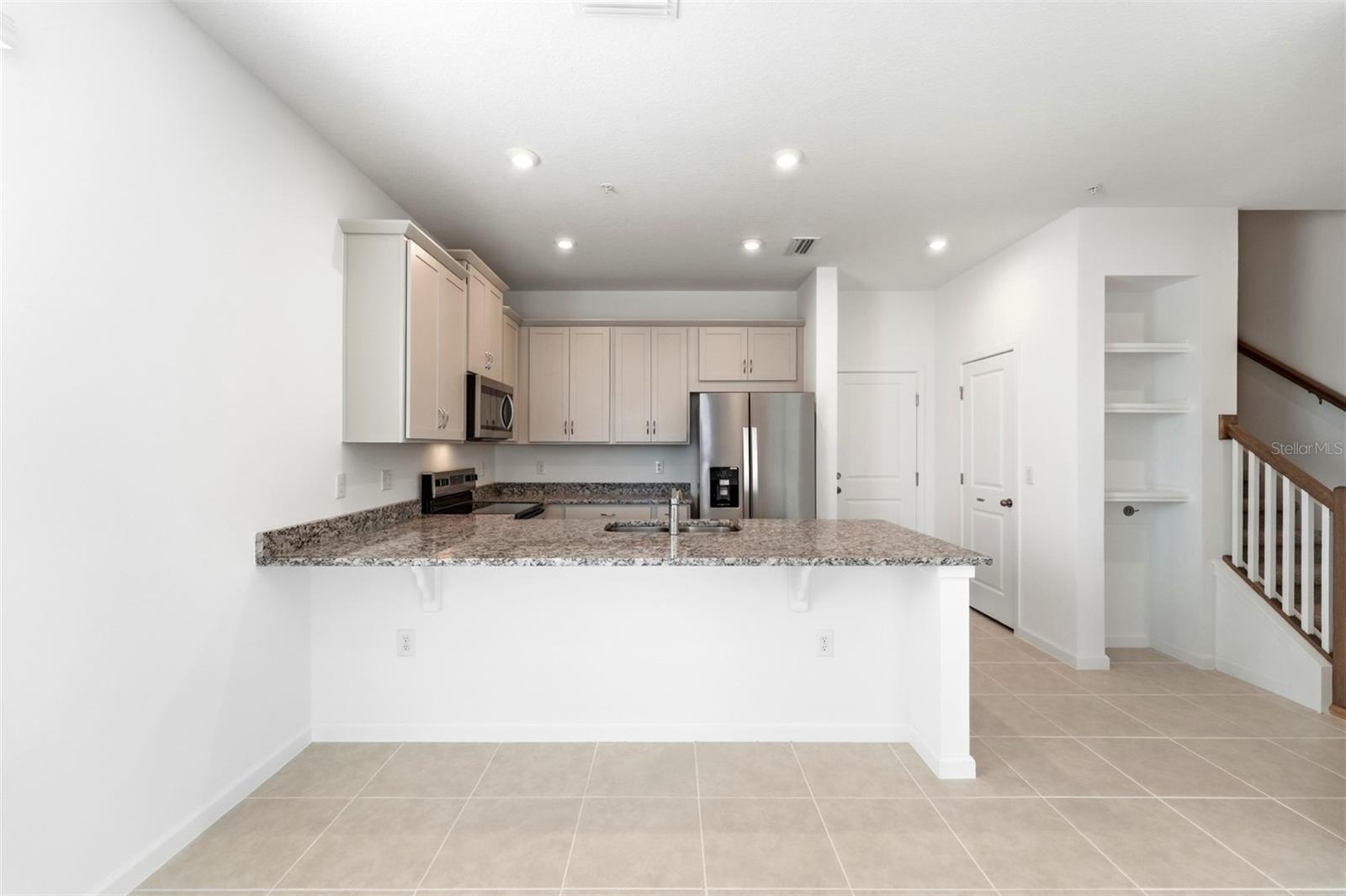 5188 GREENSHADE GROVE AVENUE