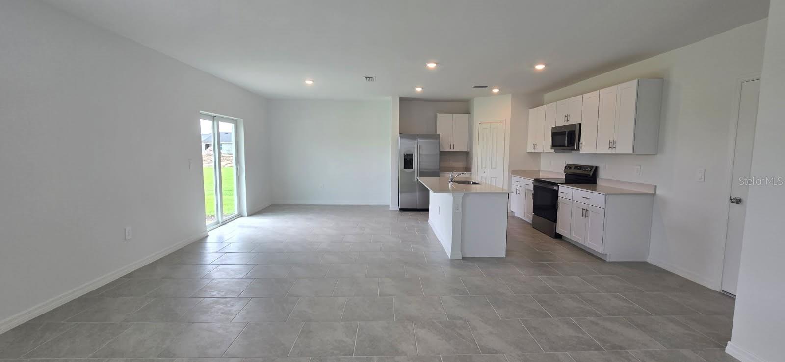 TURNLEAF PHASE 1 - Residential Lease