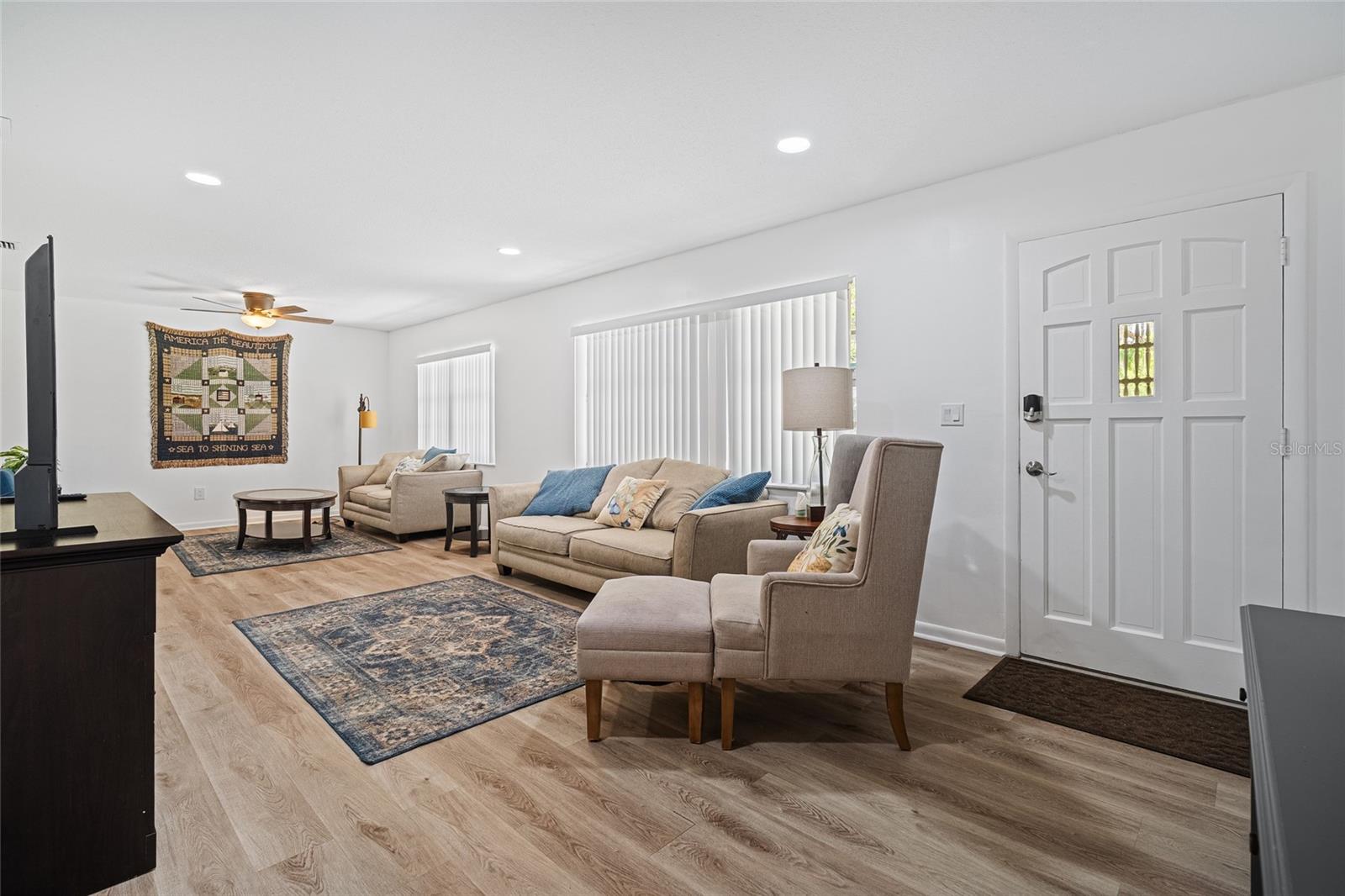12178 PALMETTO WAY