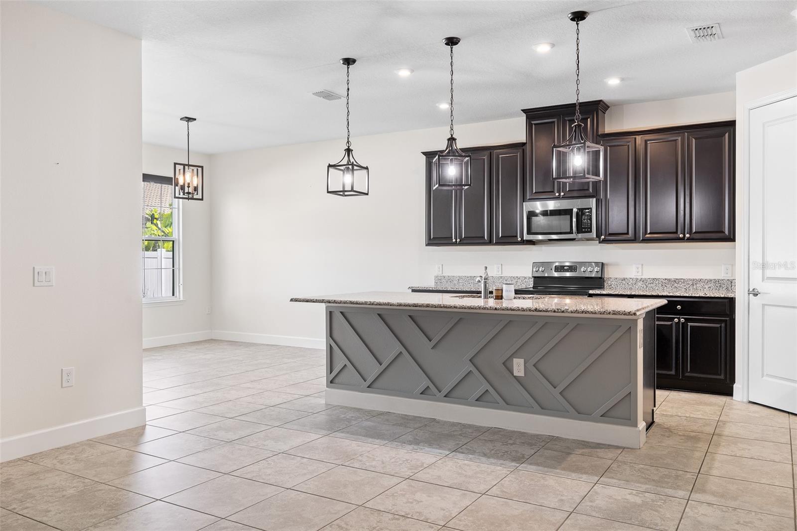 3910 REDFIN PLACE