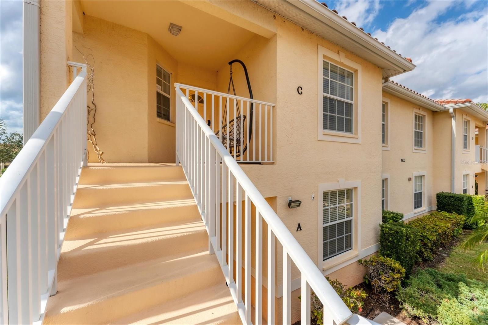 4433 CORSO VENETIA BOULEVARD C18