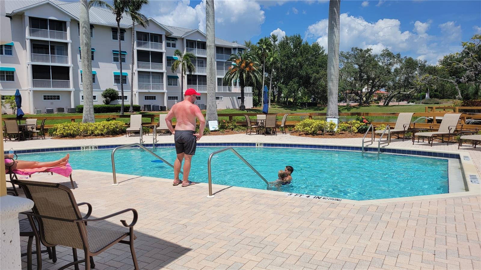 EDGEWATER/HIDDEN BAY PH II BLD - Residential Lease