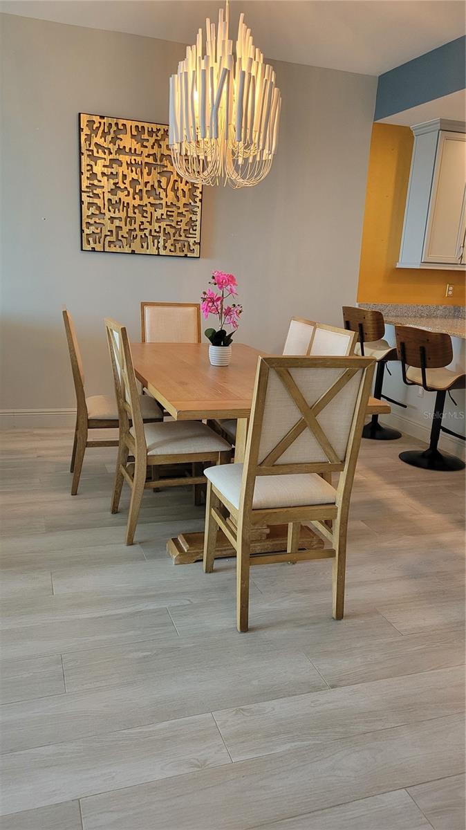 EDGEWATER/HIDDEN BAY PH II BLD - Residential Lease