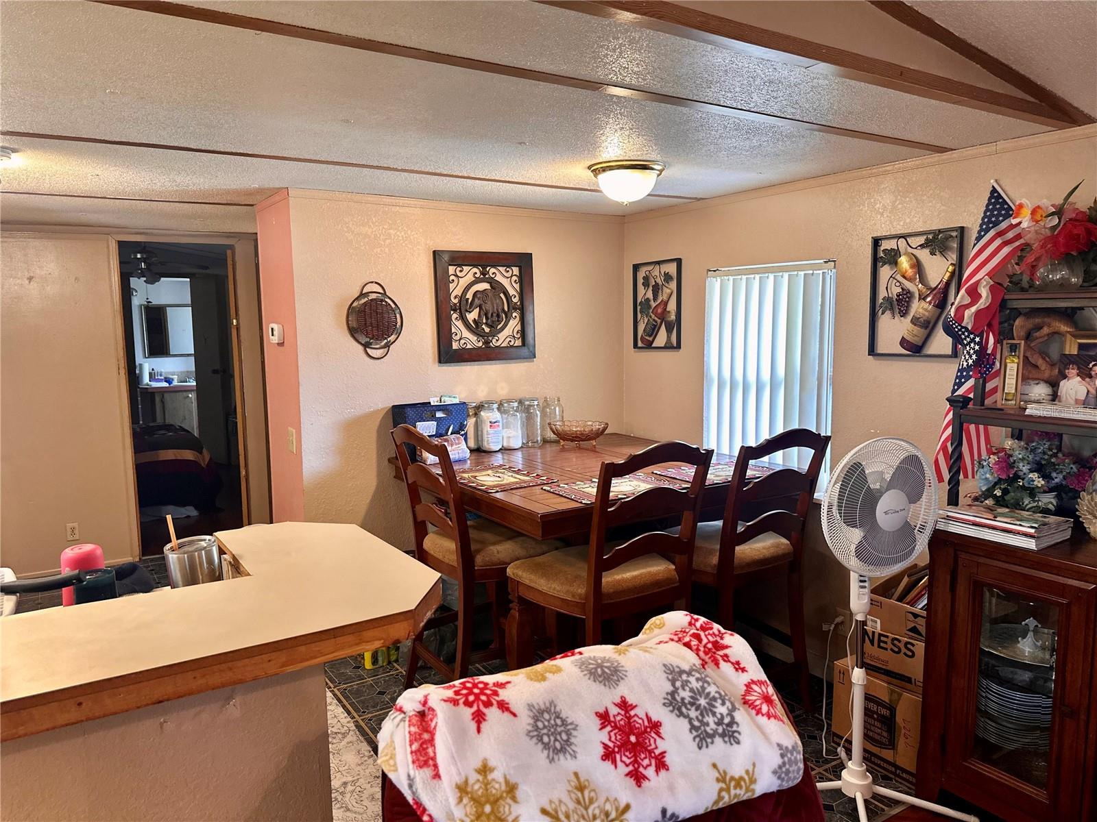 DEKLES 1ST ADD - Residential