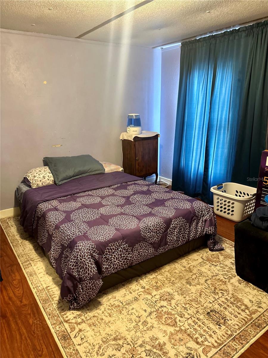 DEKLES 1ST ADD - Residential