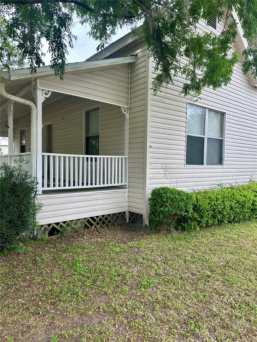 DEKLES 1ST ADD - Residential