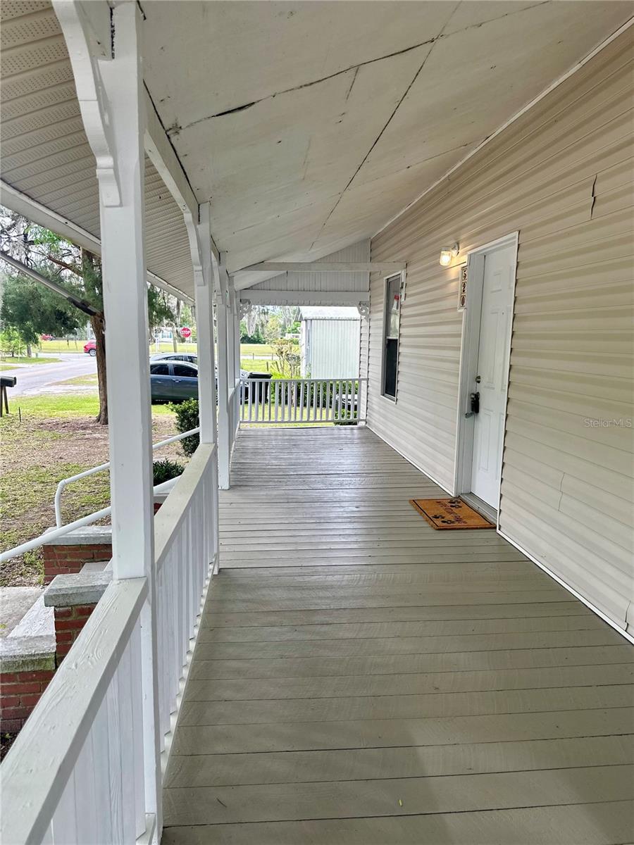 DEKLES 1ST ADD - Residential