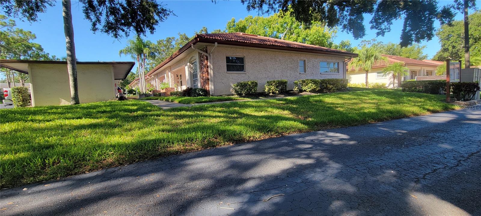 1210 MONTROSE PLACE