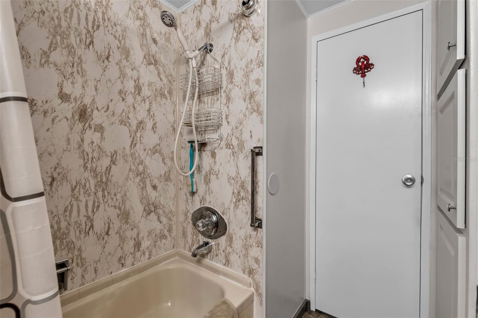 TERRA CEIA MANOR CO-OP - Residential