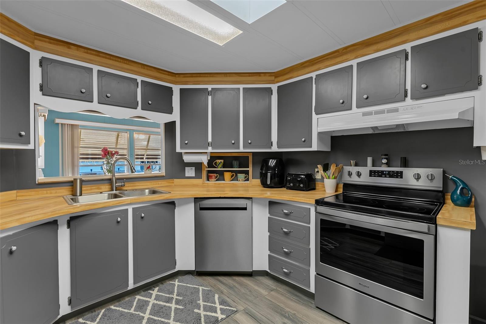 TERRA CEIA MANOR CO-OP - Residential