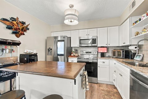 1880 Clearbrooke Drive, Clearwater, FL 33760