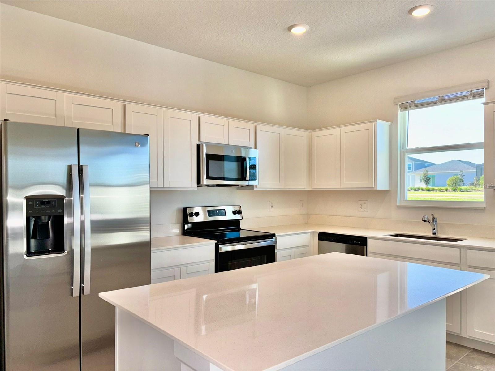 FOX NORTH - Residential Lease