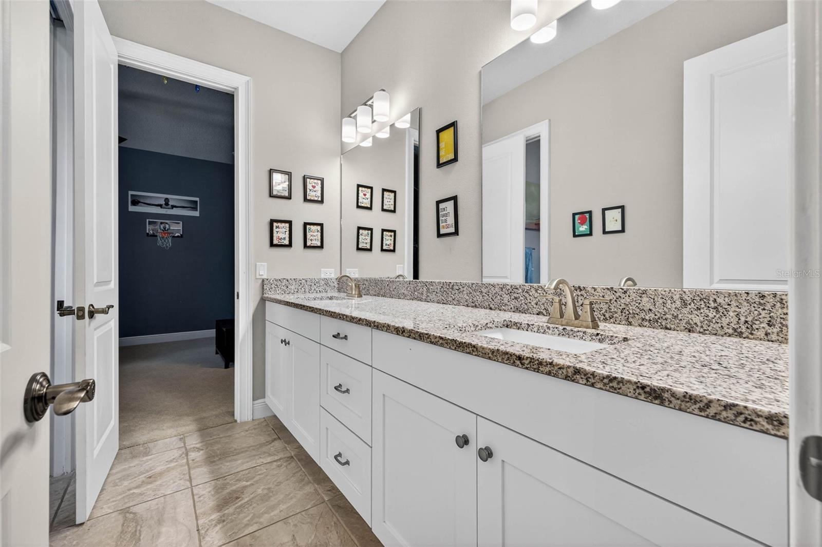 VIRGINIA PARK - Residential