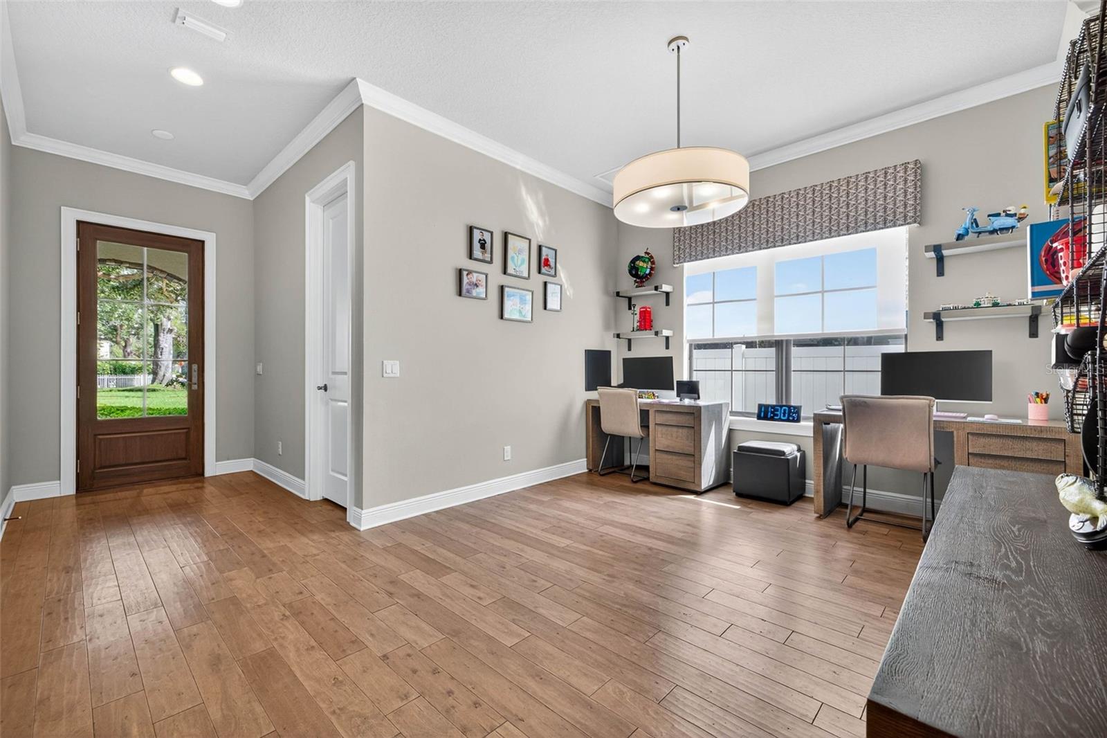 3702 W SAN LUIS STREET