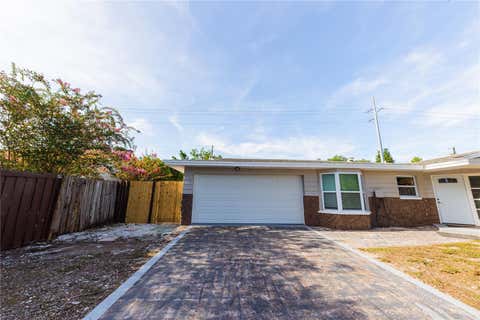 Photo of 1574 Souvenir Drive, Clearwater, FL 33755 (MLS # TB8533319)