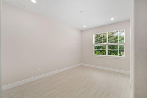 Tiny photo for 3736 SE 137th Lane, Summerfield, FL 34491 (MLS # OM715582)